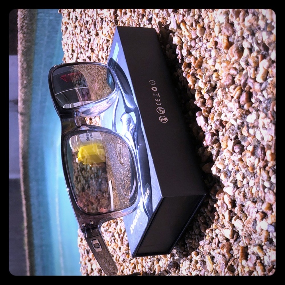 Oakly Holbrook Polarized Sunglasses